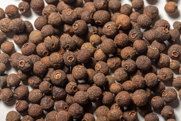 Whole Allspice (1 lb.)